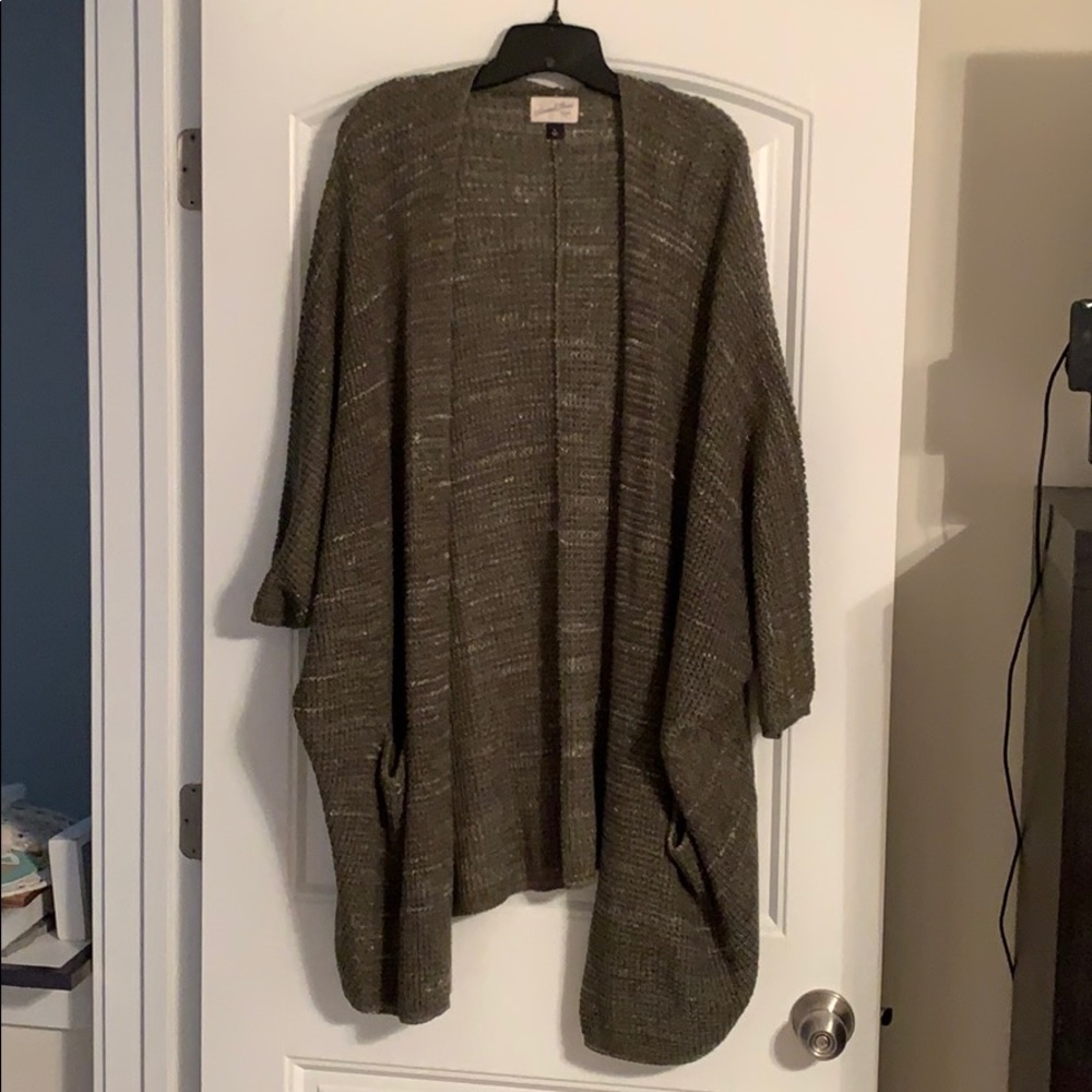 Universal Thread oversized shrug sweater.